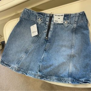Free People “Runaway Mini Skirt.” Size 24.